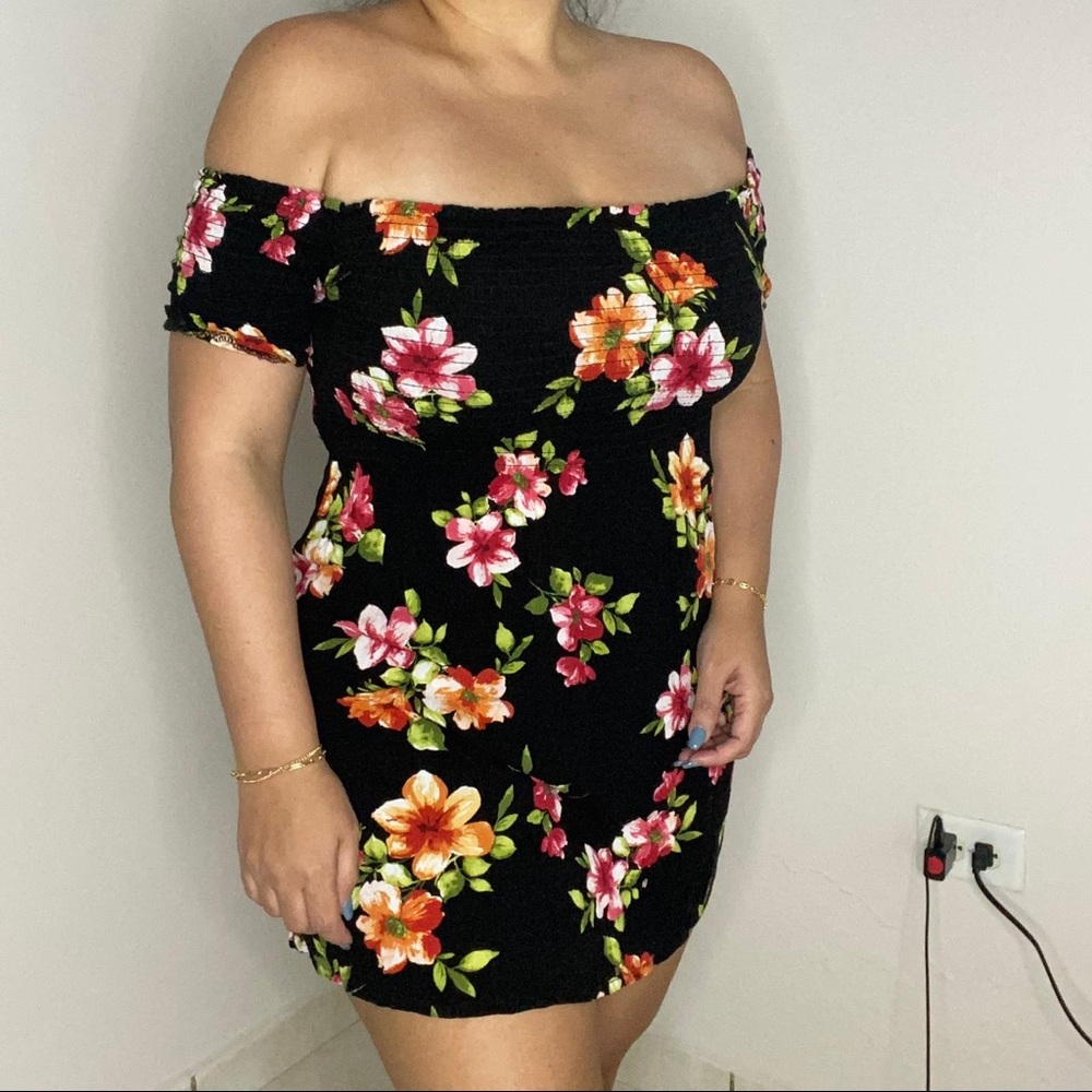 Fashion Nova Ambiance Floral Off shoulders Dress